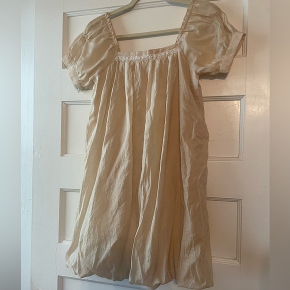 Lovestitch cream colored bubble hem mini dress - Picture 5 of 7